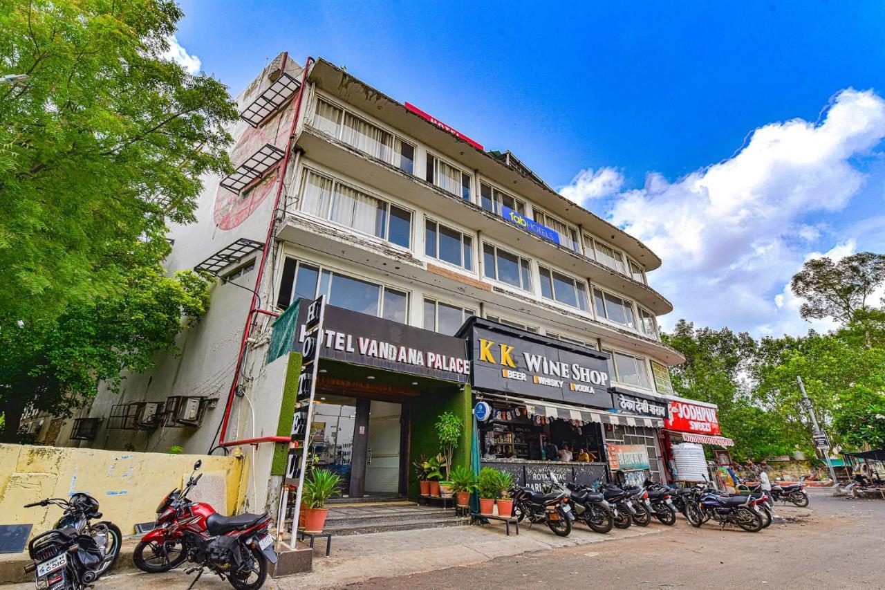 Hotel Vandana Palace كوتا المظهر الخارجي الصورة