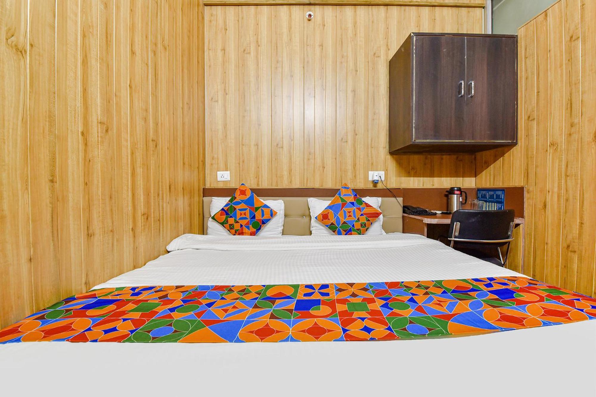 Hotel Vandana Palace كوتا المظهر الخارجي الصورة