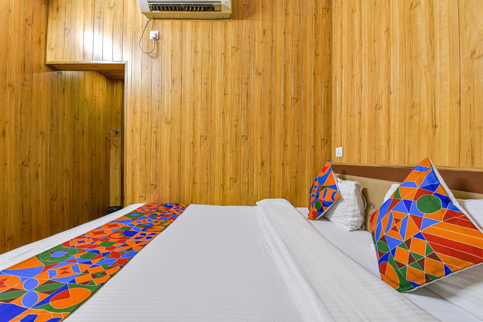 Hotel Vandana Palace كوتا المظهر الخارجي الصورة